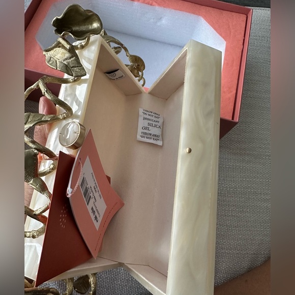 Cult Gaia Clutch BRAND NEW - Picture 9 of 10